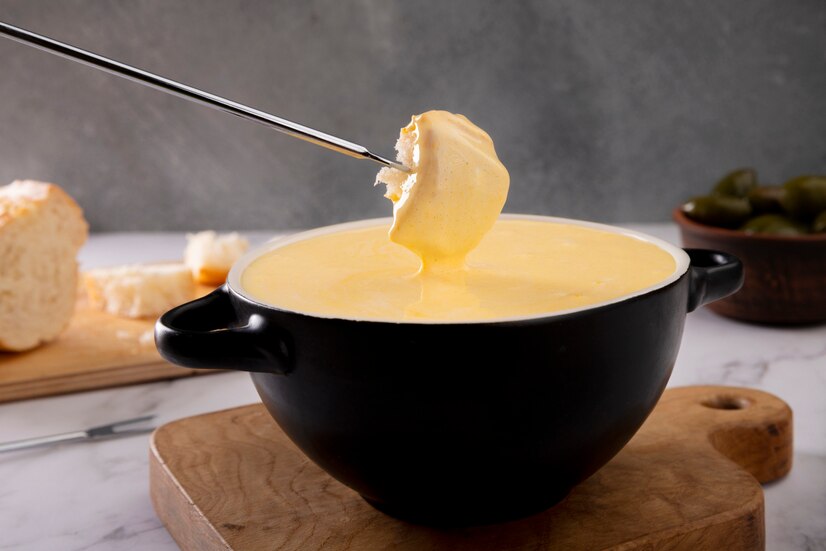 What to Dip in Swiss Cheese Fondue: A Delicious Guide