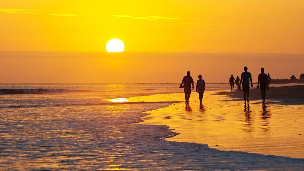 Spain – Vibrant Beach Culture and Endless Sunshine